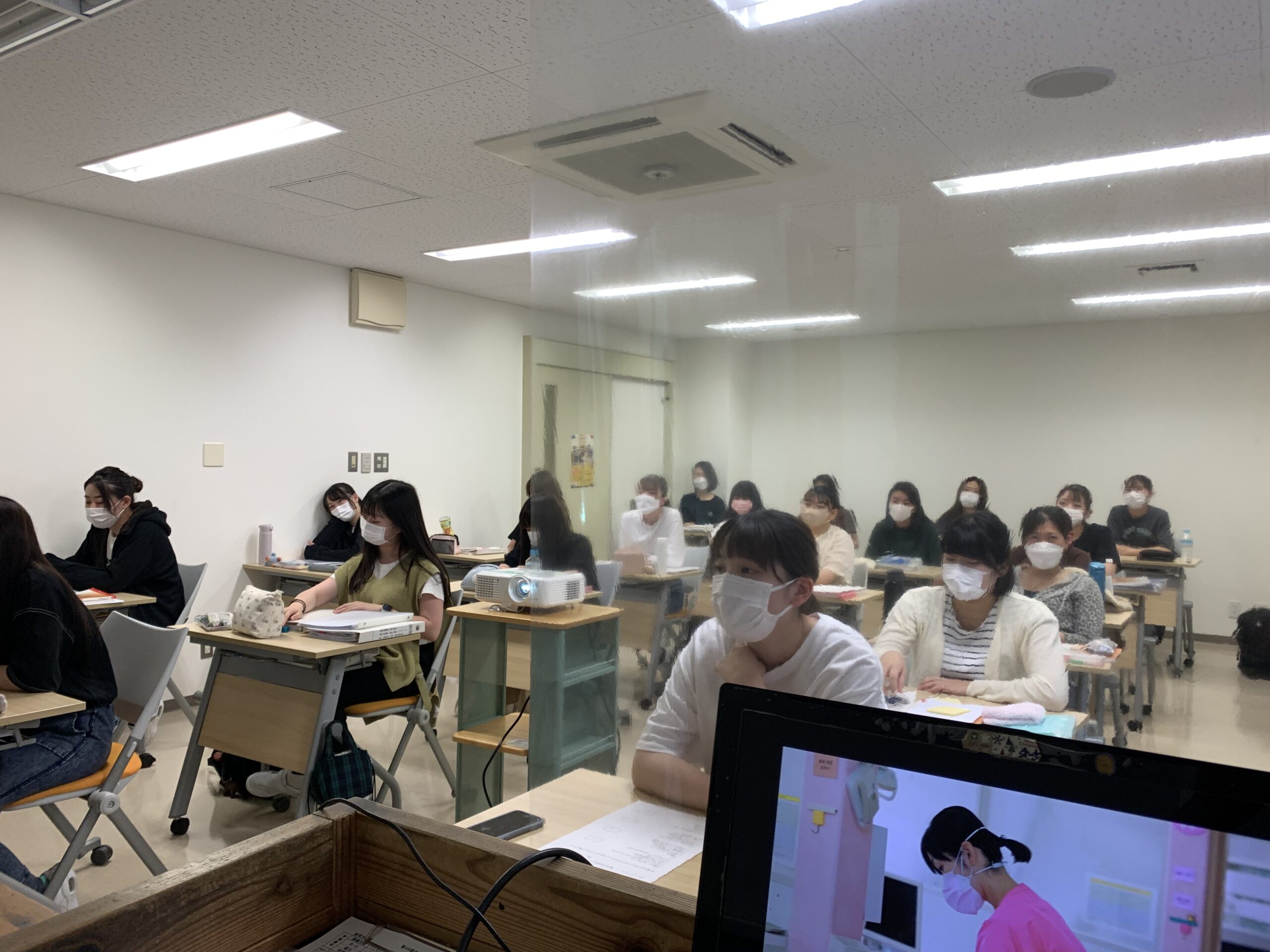 今年も衛生士学校で歯周病の講義をしてきた！